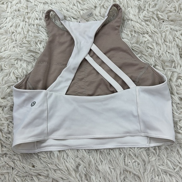 Lululemon Strong Lines Bra *Medium Support, B/C Cup White - Picture 5 of 6